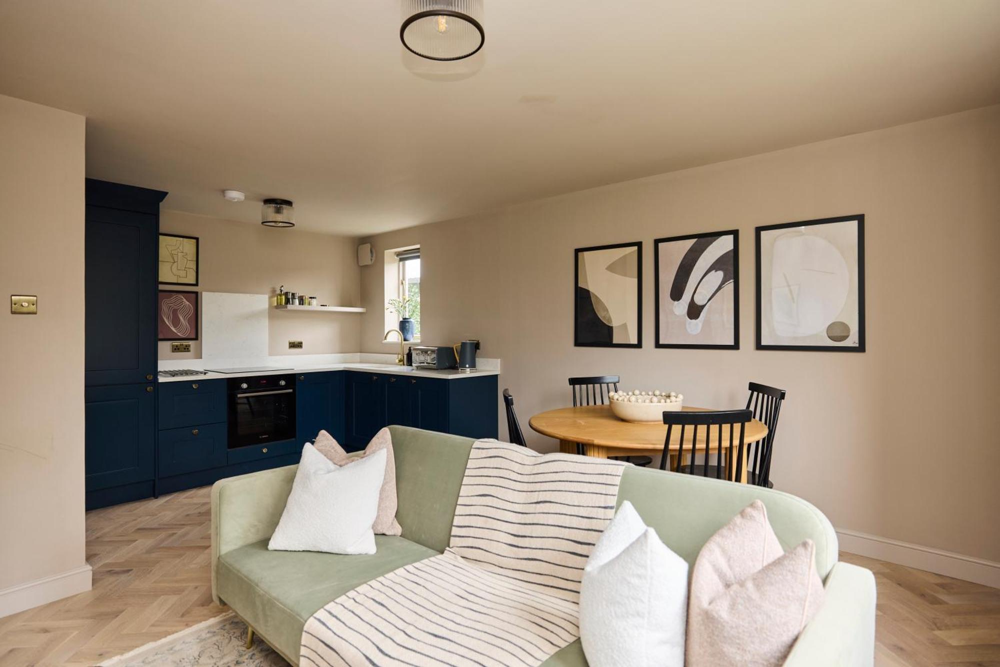 The Twickenham Wonder - Lovely 1Bdr Flat With Parking Buitenkant foto