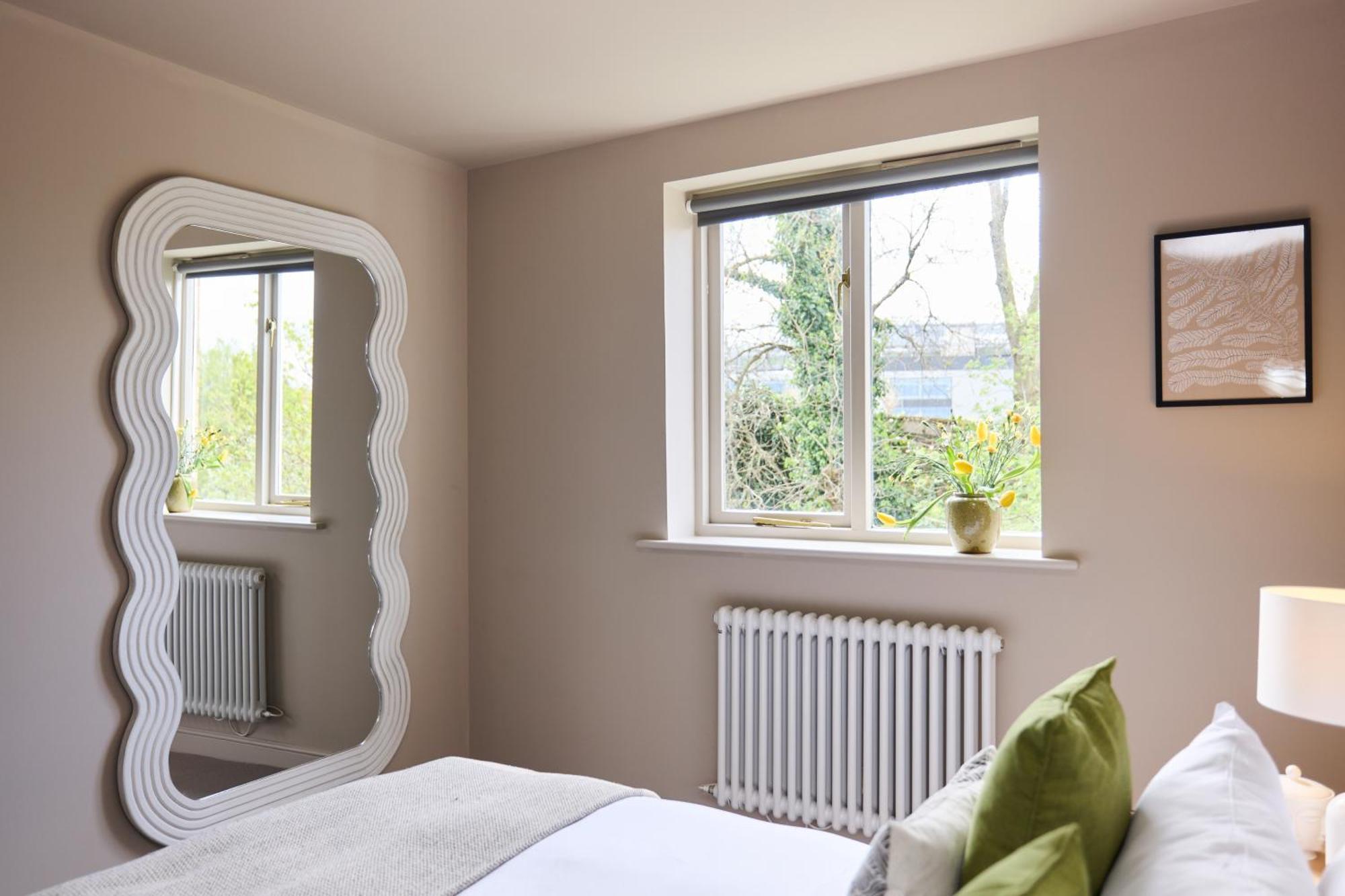 The Twickenham Wonder - Lovely 1Bdr Flat With Parking Buitenkant foto